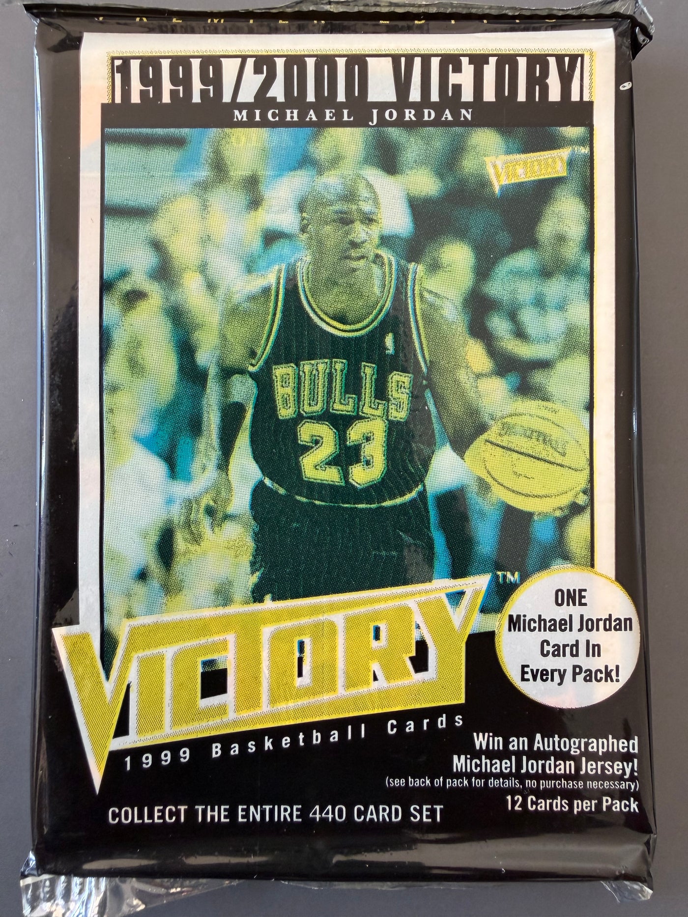 Booster Michael Jordan - 1999/2000 Victory - 12 Cards (Scellé / Sealed)