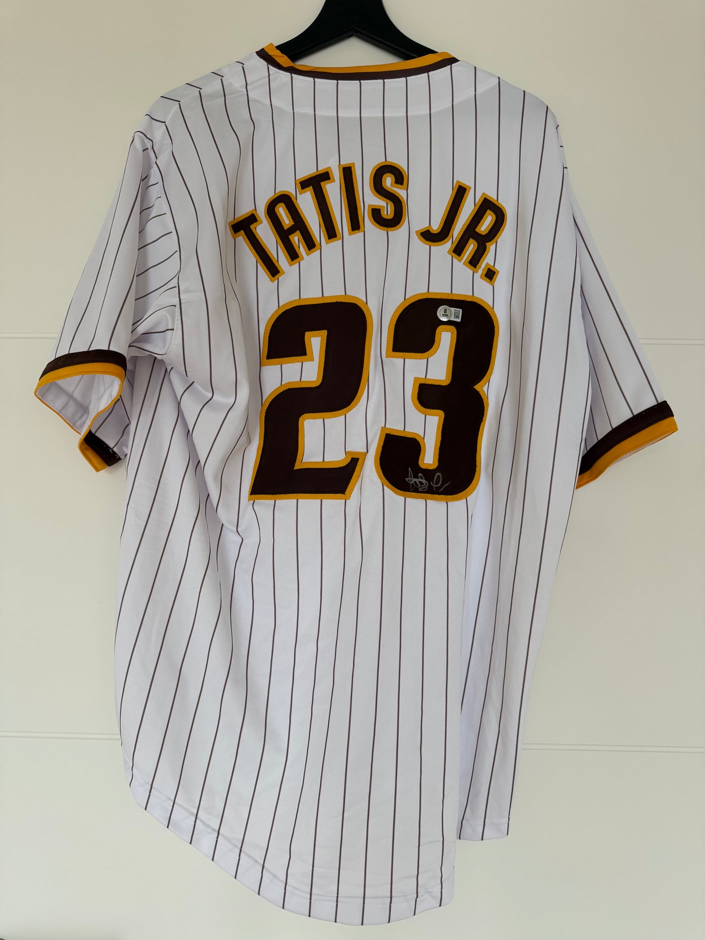 Fernando Tatis Jr. Signed San Diego Padres #23 Jersey Beckett Witnessed BAS