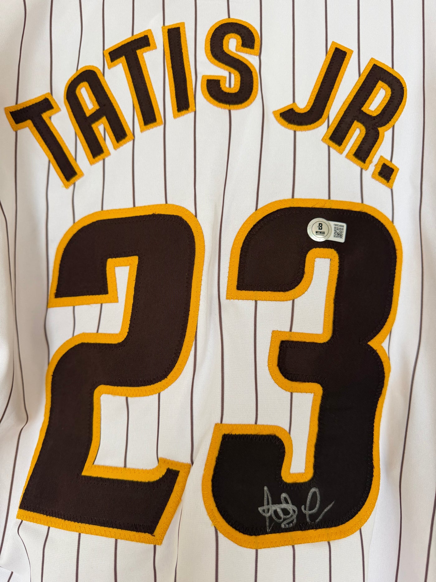 Fernando Tatis Jr. Signed San Diego Padres #23 Jersey Beckett Witnessed BAS