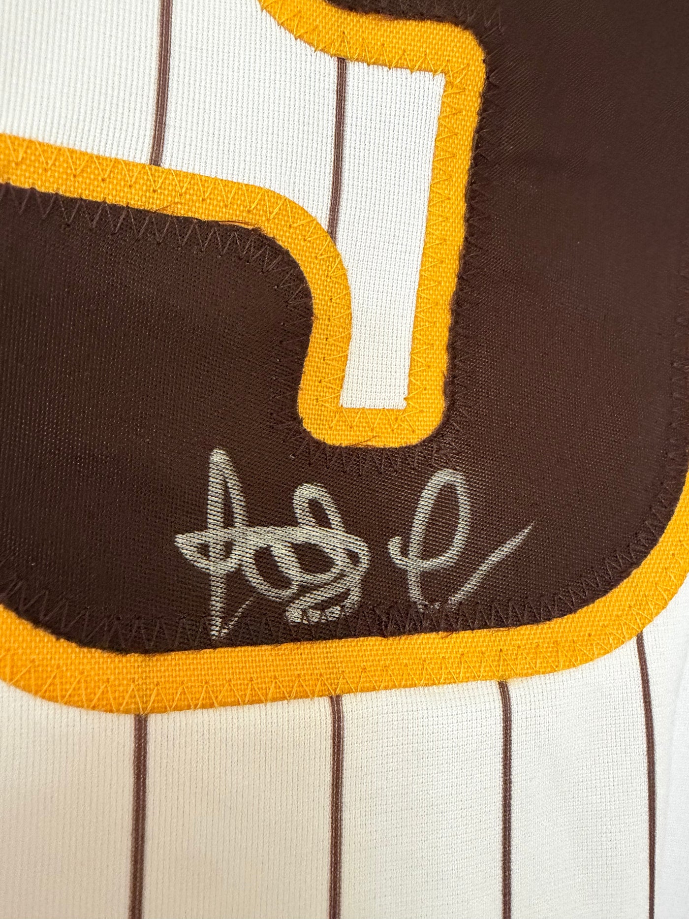 Fernando Tatis Jr. Signed San Diego Padres #23 Jersey Beckett Witnessed BAS